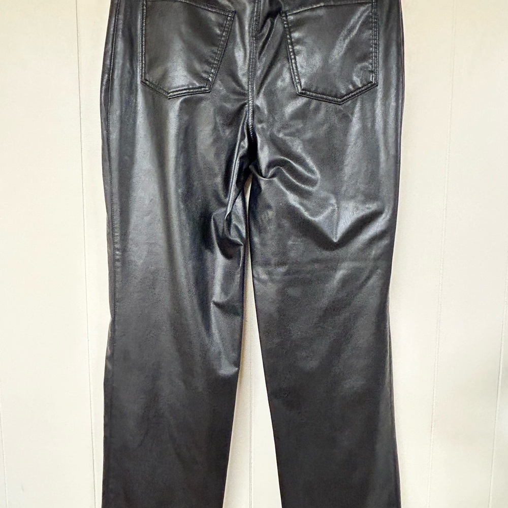 Women’s small faux leather stretch pants - Picture 2 of 9